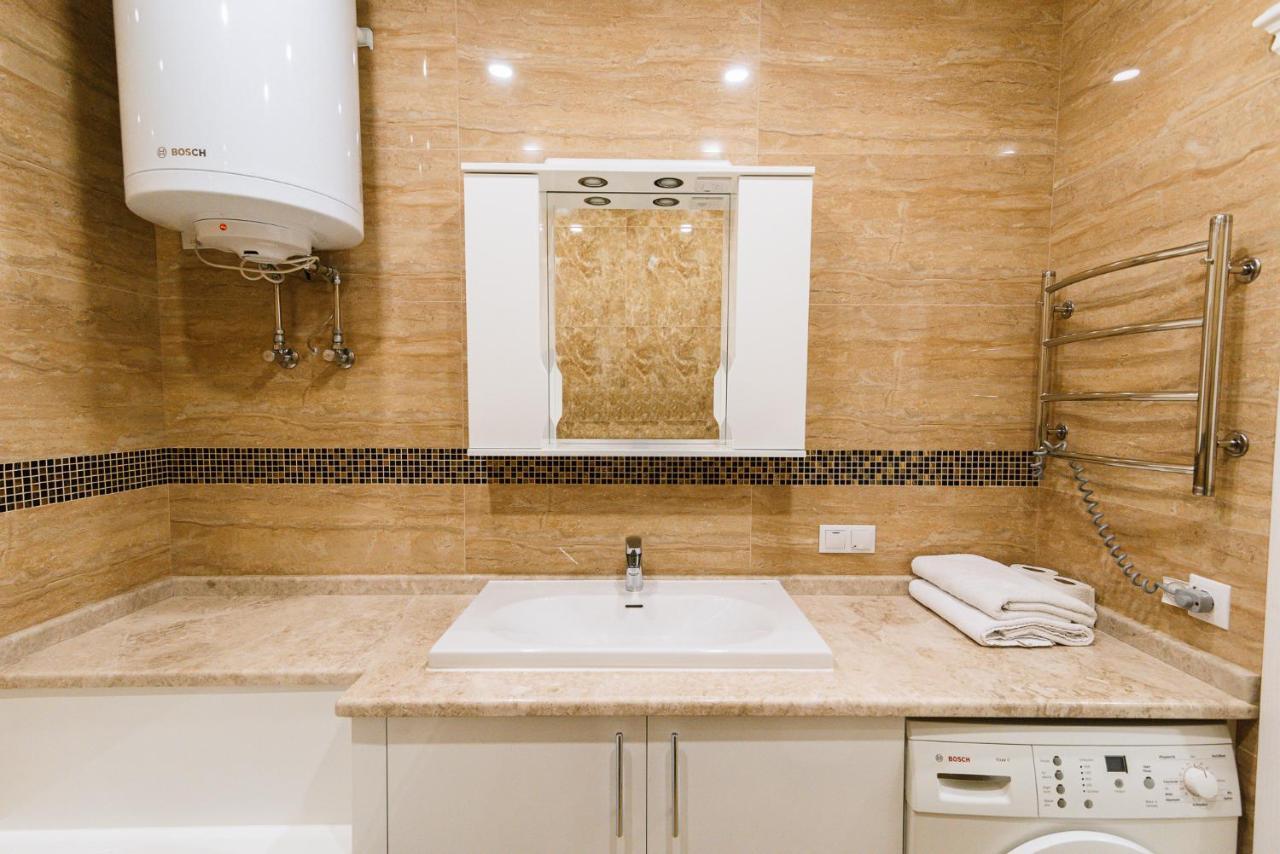 Luxury For Business & Pleasure Royal 2 Apartment Kyiv Exterior photo