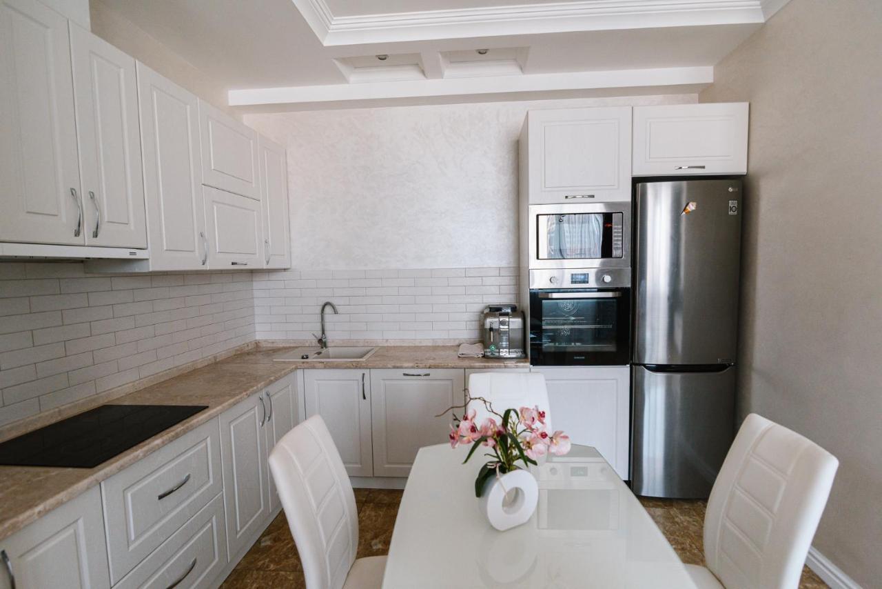 Luxury For Business & Pleasure Royal 2 Apartment Kyiv Exterior photo