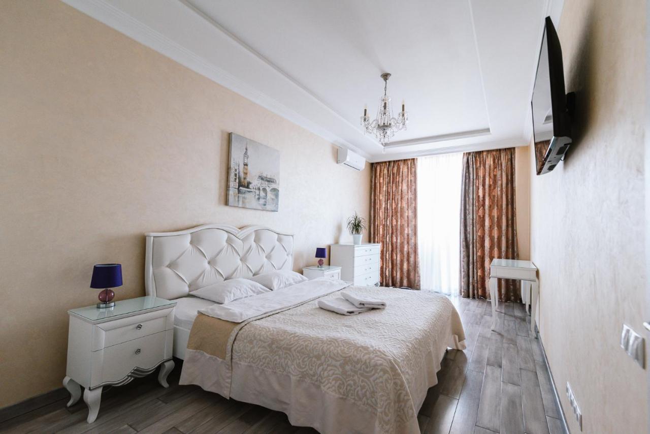 Luxury For Business & Pleasure Royal 2 Apartment Kyiv Exterior photo
